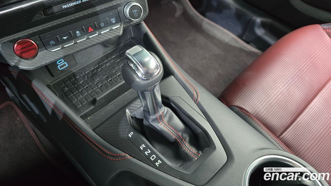 Ford Mustang 2024
