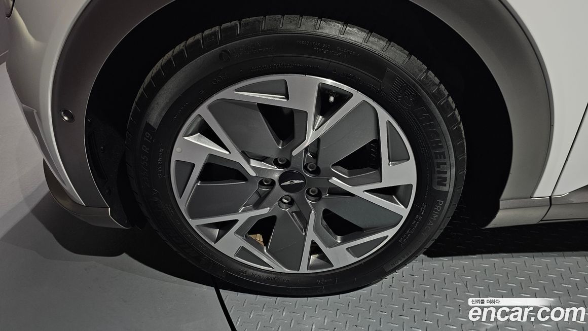 Genesis GV60 2022