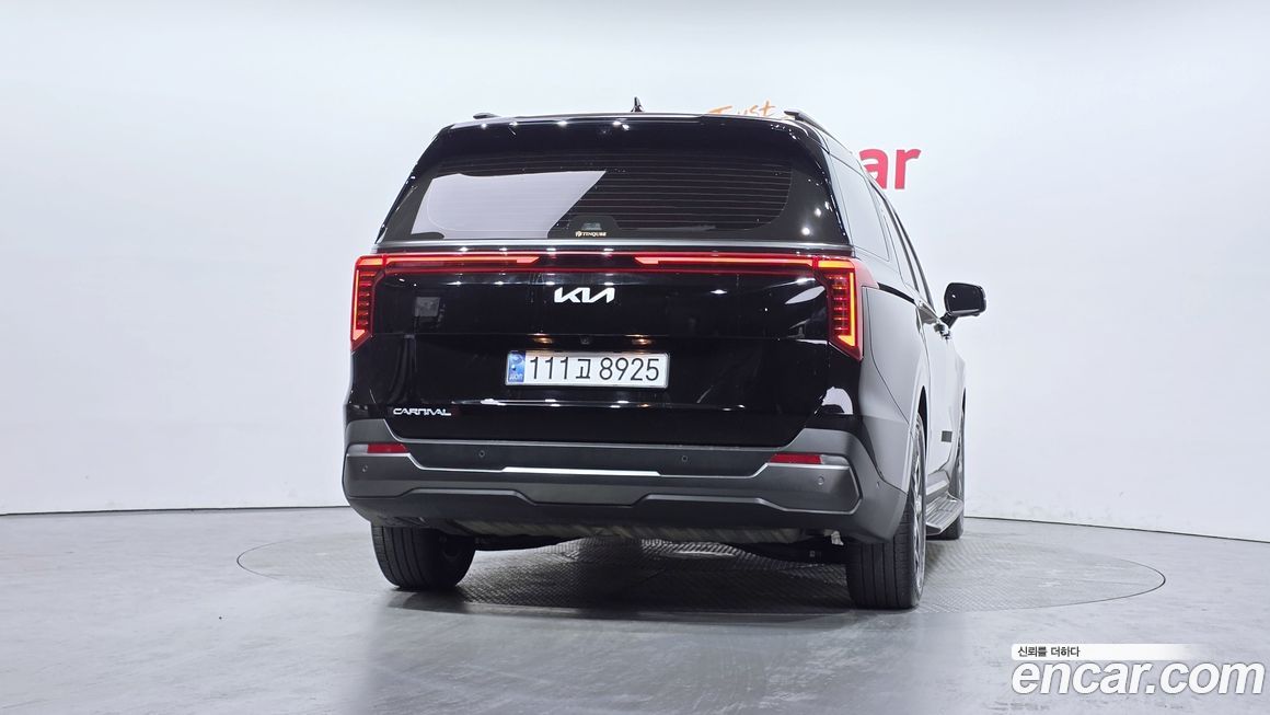 Kia Canival 2025