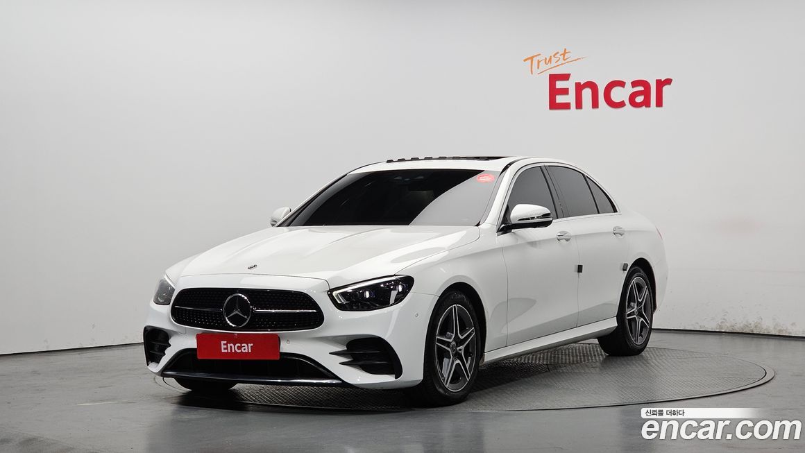 Mercedes-Benz E-Class 2023