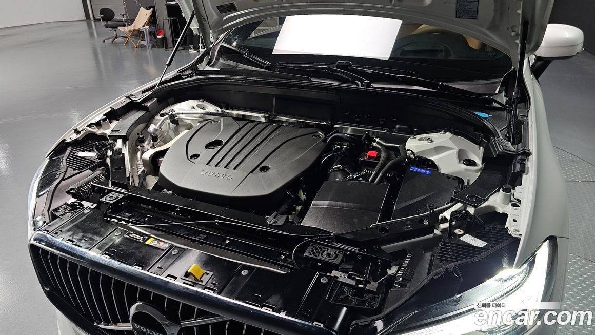 Volvo XC60 2021