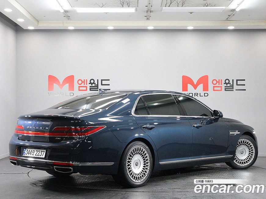Genesis G90 2021