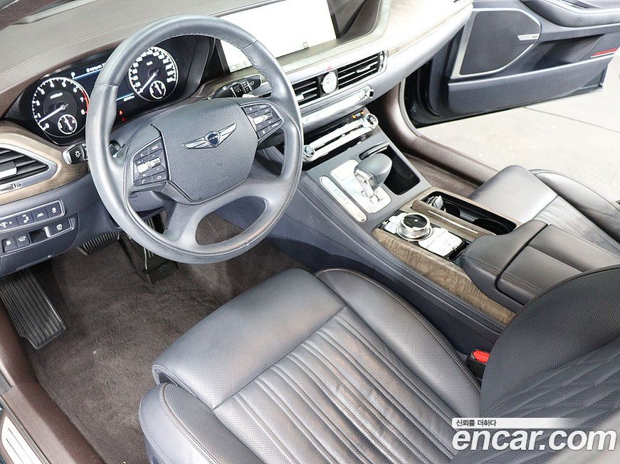 Genesis G90 2021