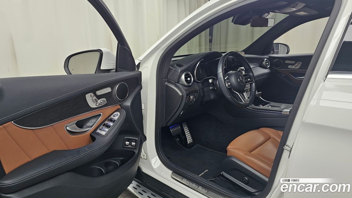 Mercedes-Benz GLC-Class 2022