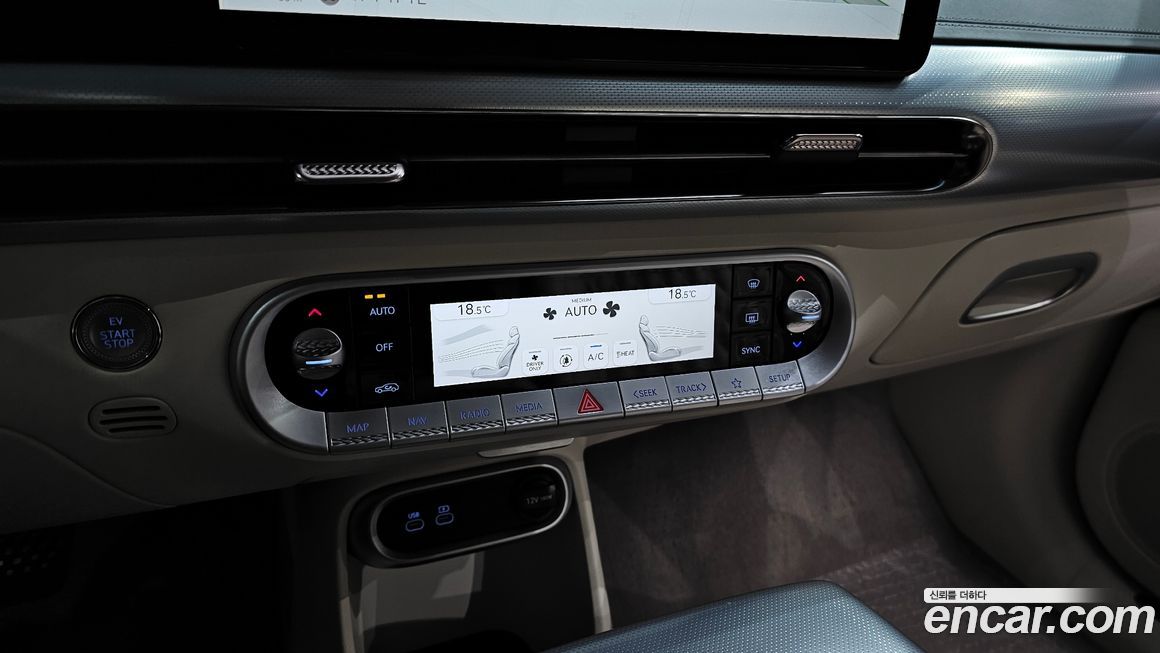 Genesis GV60 2022