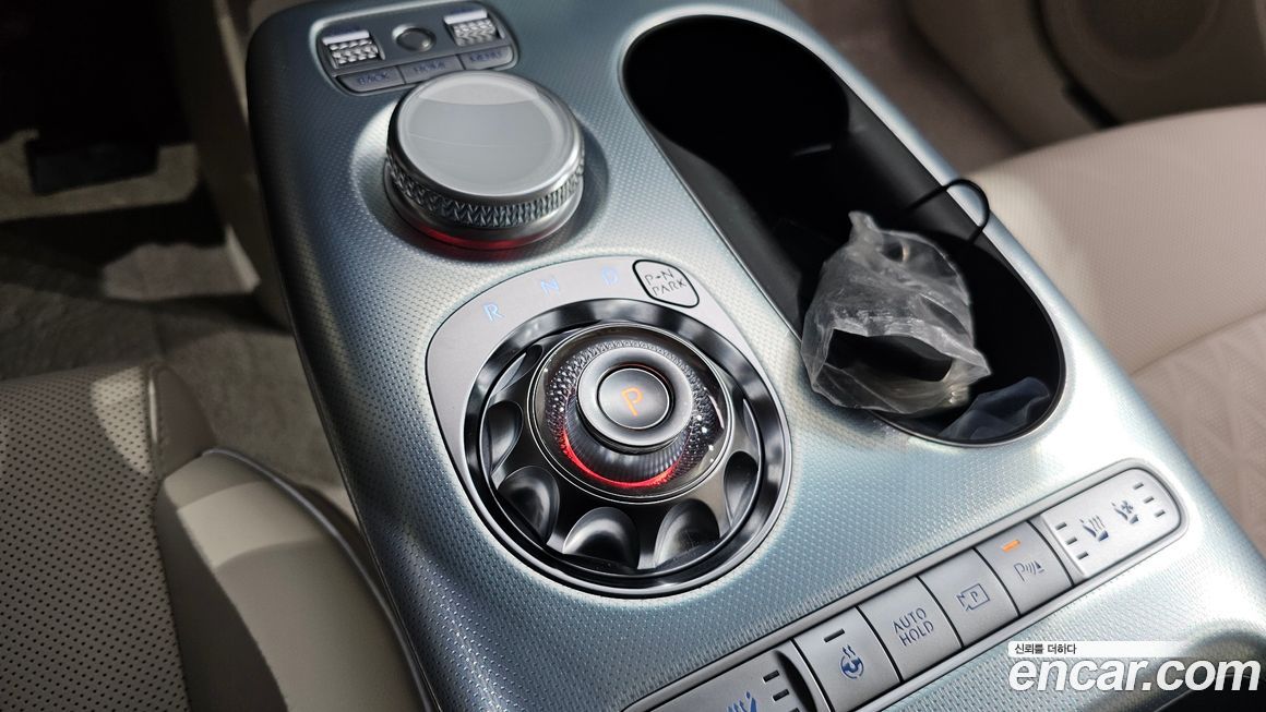 Genesis GV60 2022