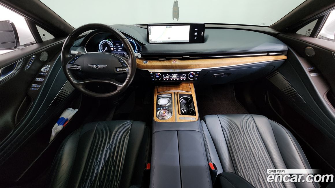 Genesis G80 2022
