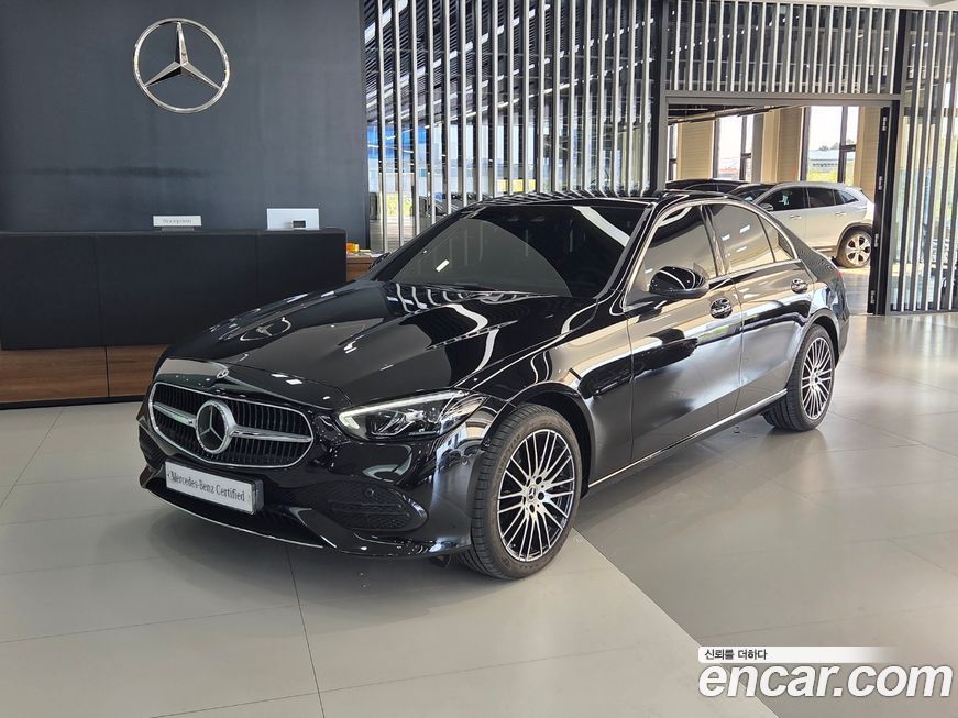 Mercedes-Benz C-Class 2025