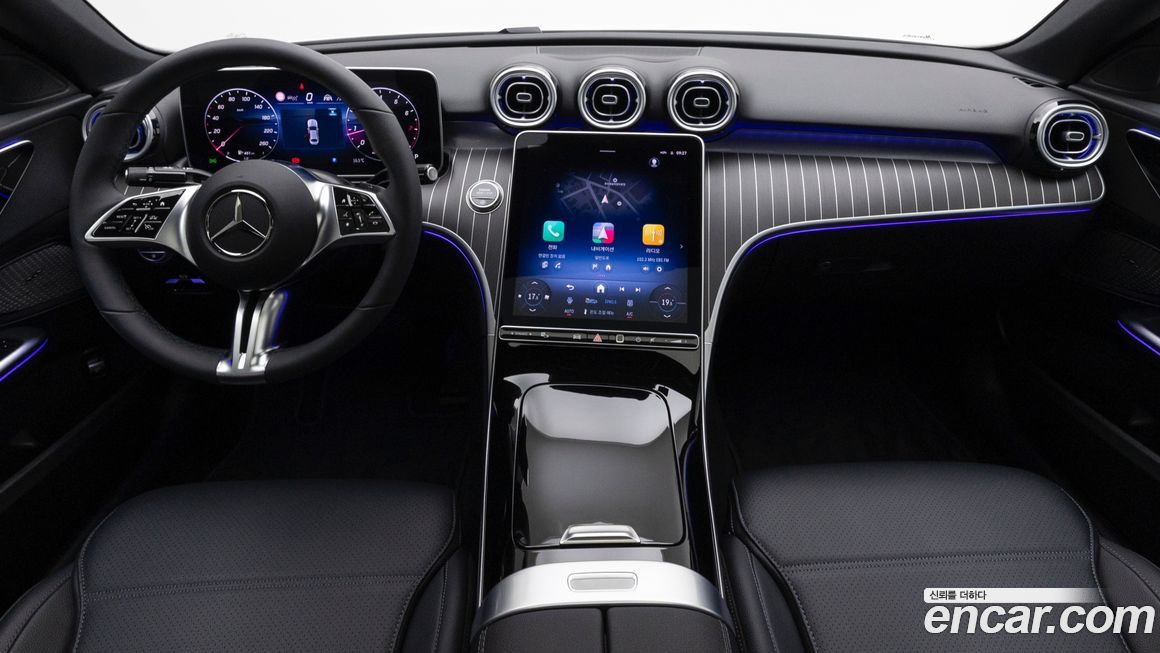 Mercedes-Benz C-Class 2025