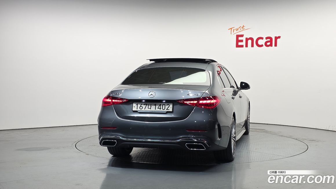 Mercedes-Benz C-Class 2023