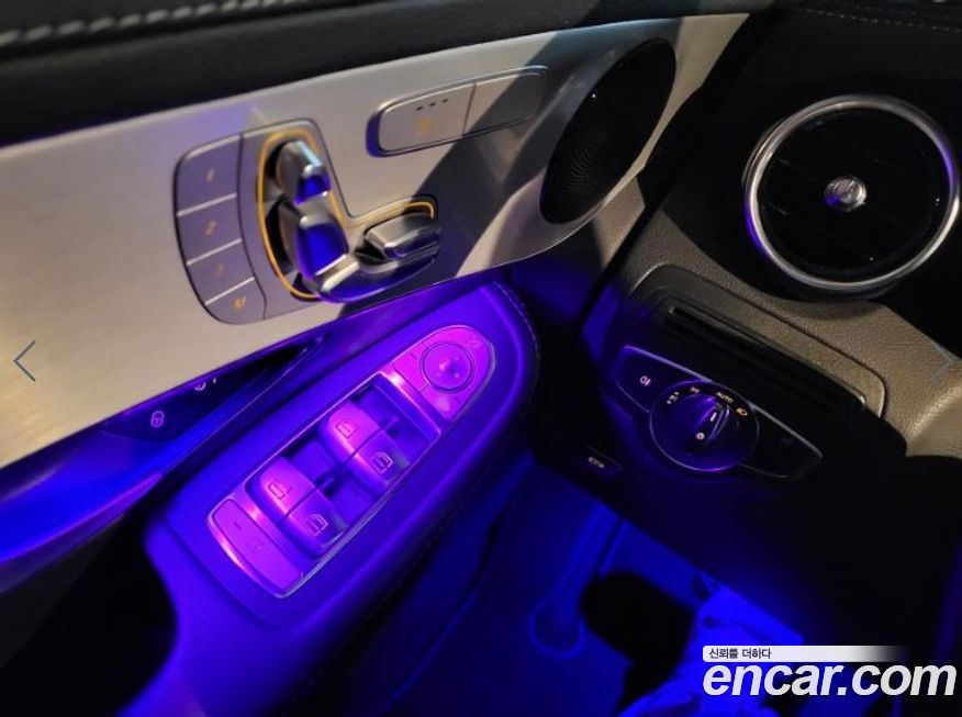 Mercedes-Benz GLC-Class 2022