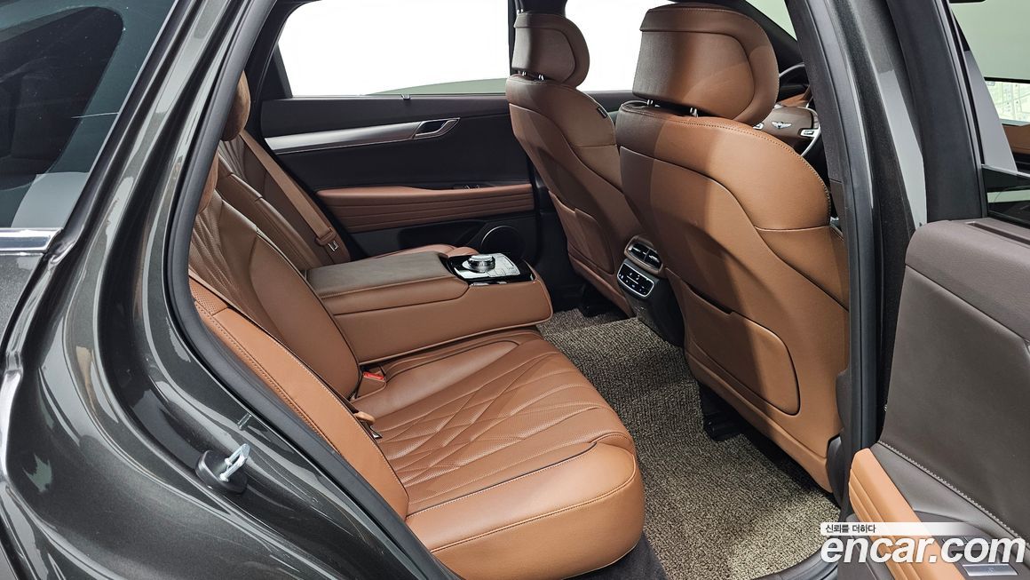 Genesis G80 2023