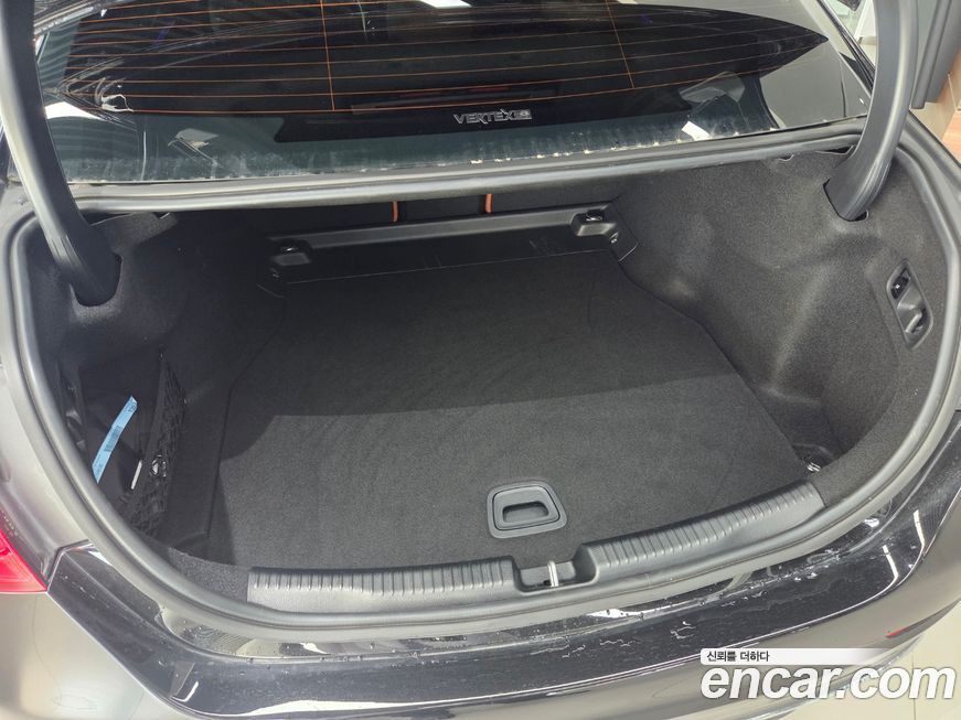 Mercedes-Benz C-Class 2025