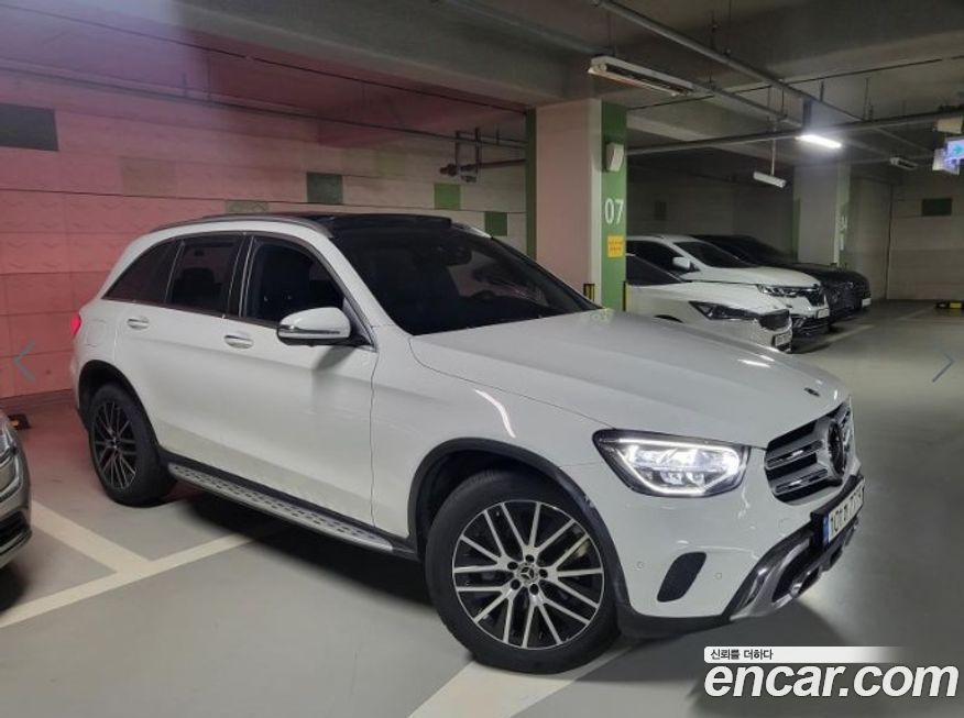 Mercedes-Benz GLC-Class 2022