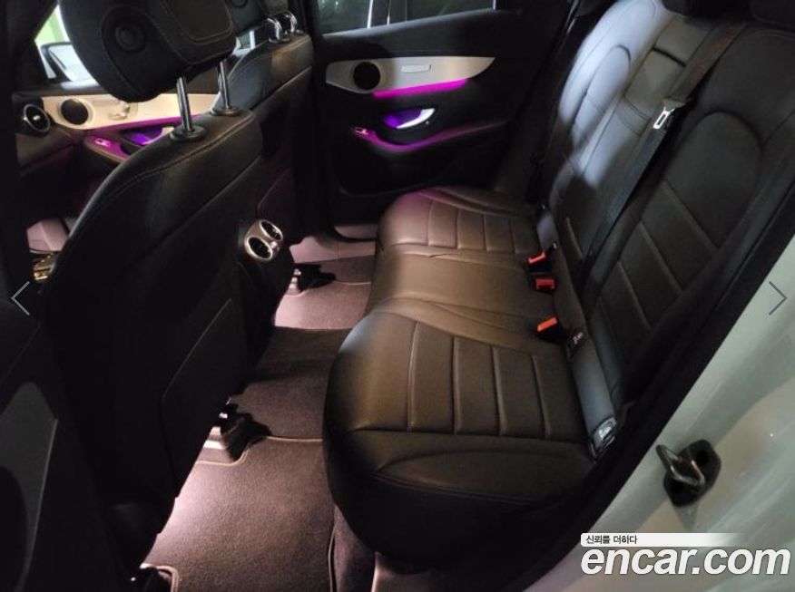 Mercedes-Benz GLC-Class 2022