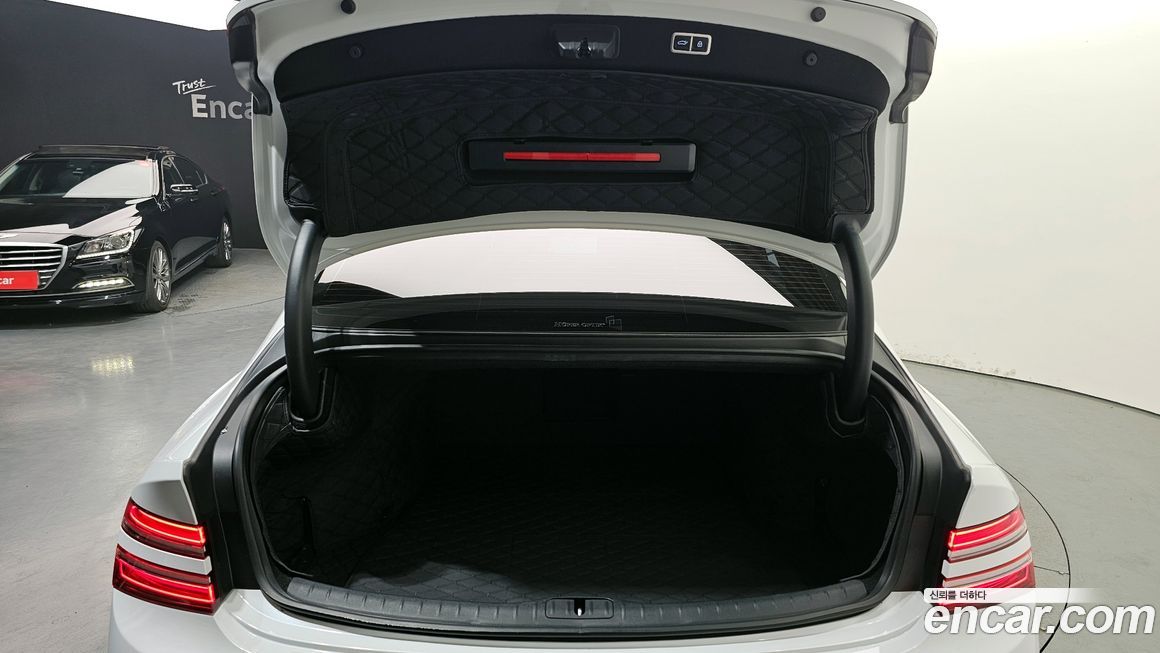 Genesis G80 2024
