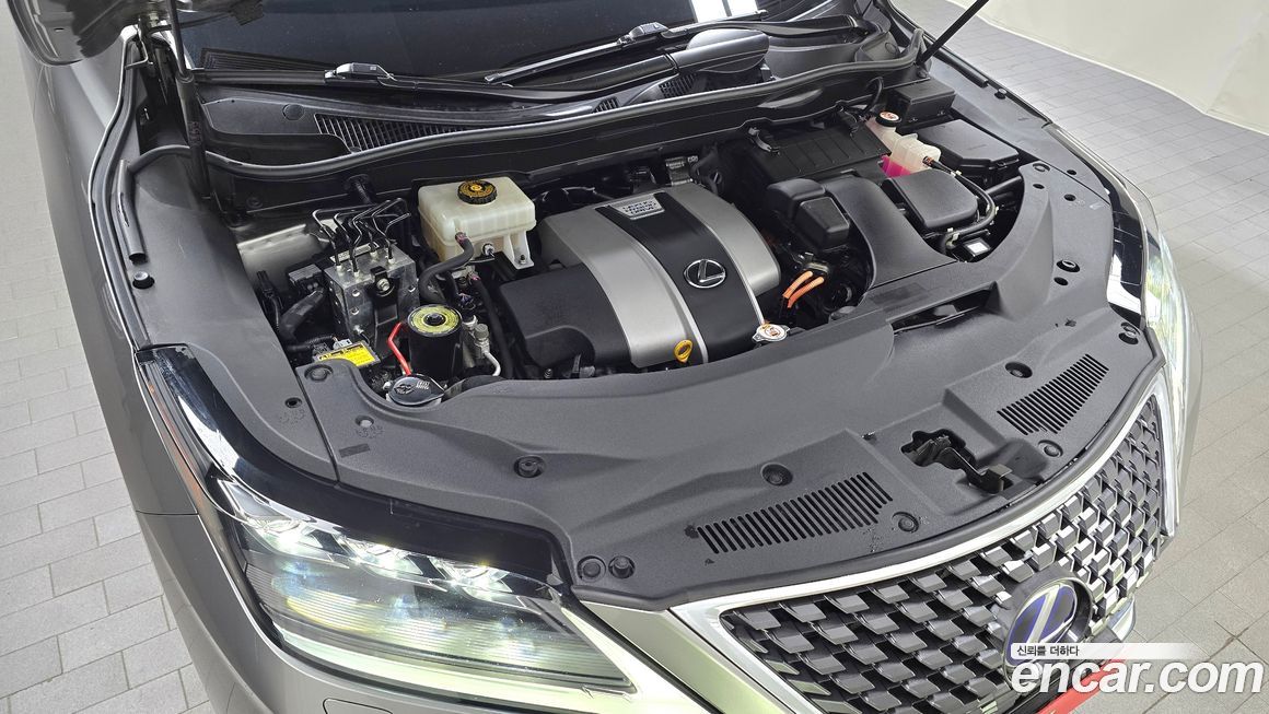 Lexus RX 2020