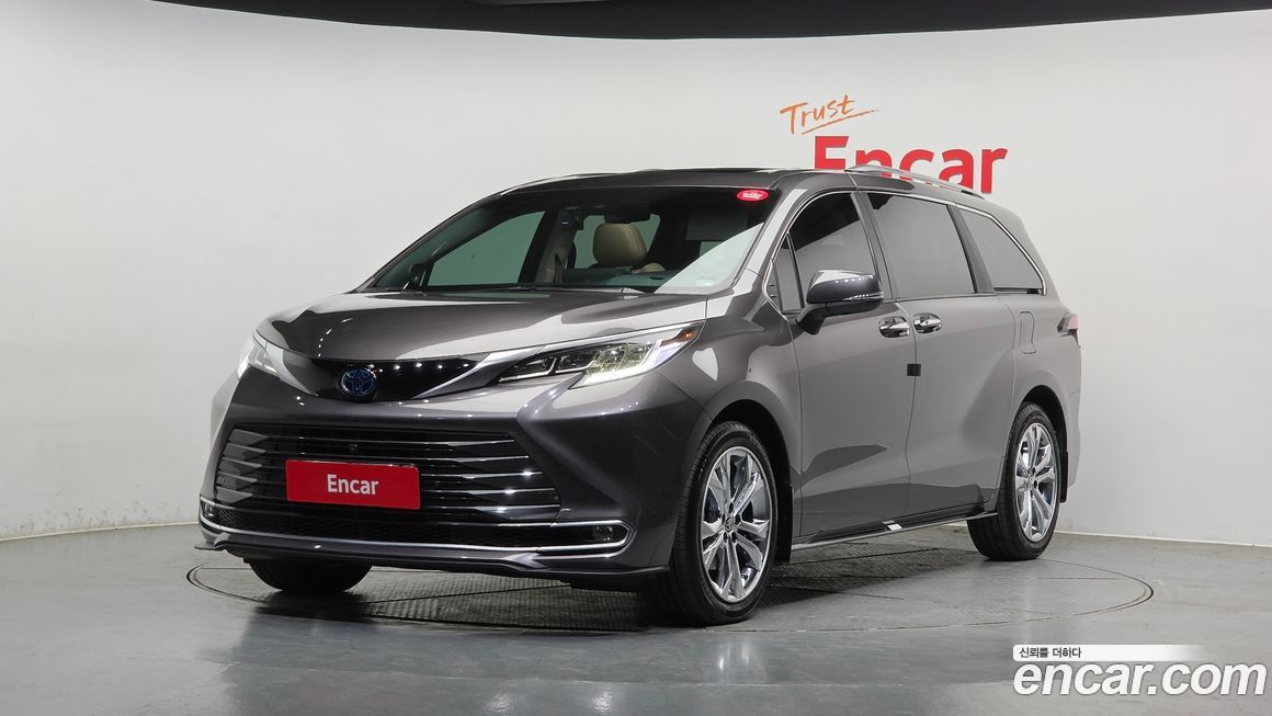 Toyota Sienna 2023