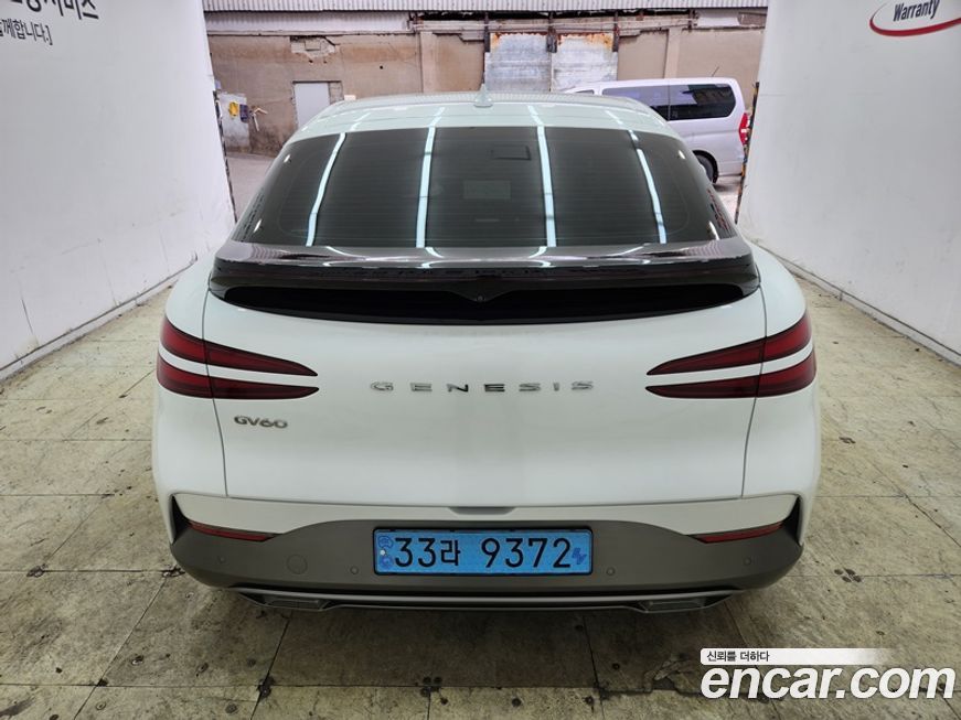 Genesis GV60 2023
