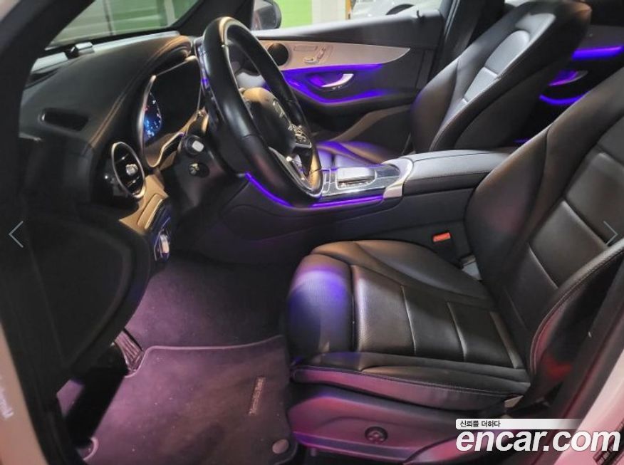 Mercedes-Benz GLC-Class 2022