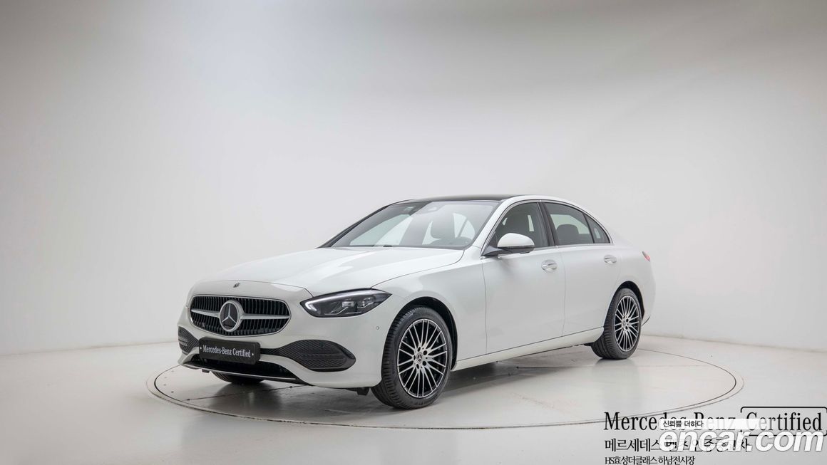 Mercedes-Benz C-Class 2025