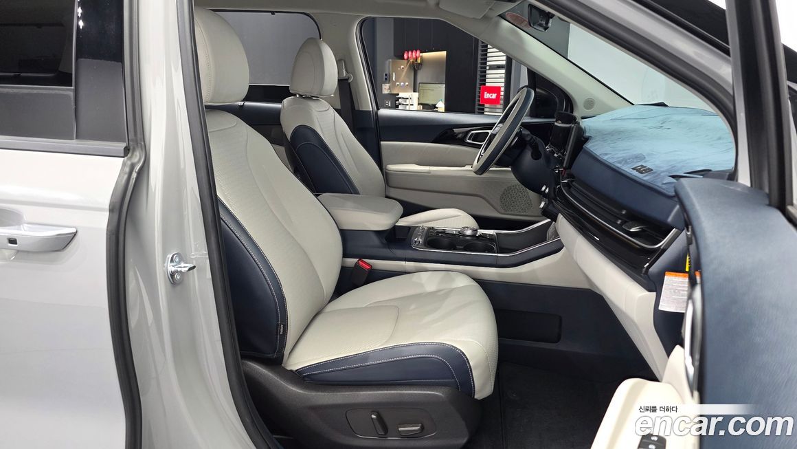 Kia Canival 2025
