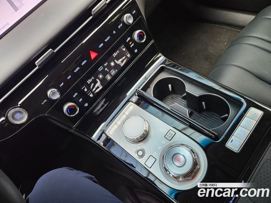 Genesis G80 2025