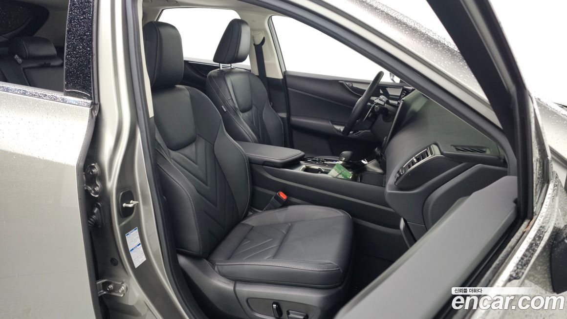 Lexus NX 2024