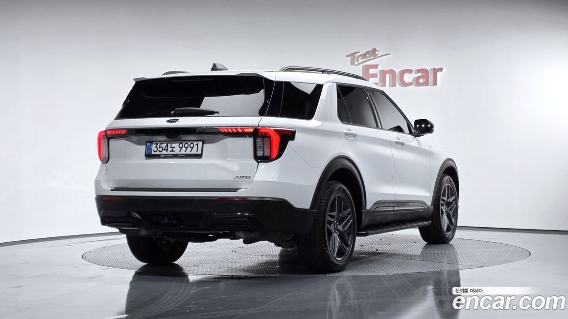 Ford Explorer 2025