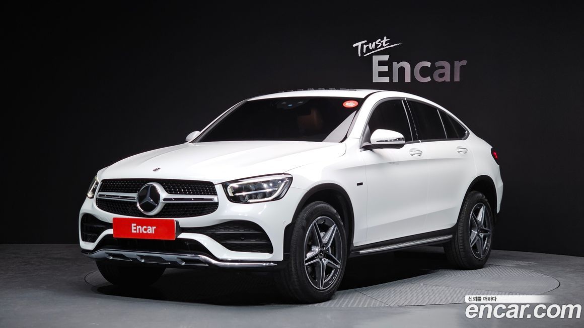 Mercedes-Benz GLC-Class 2021