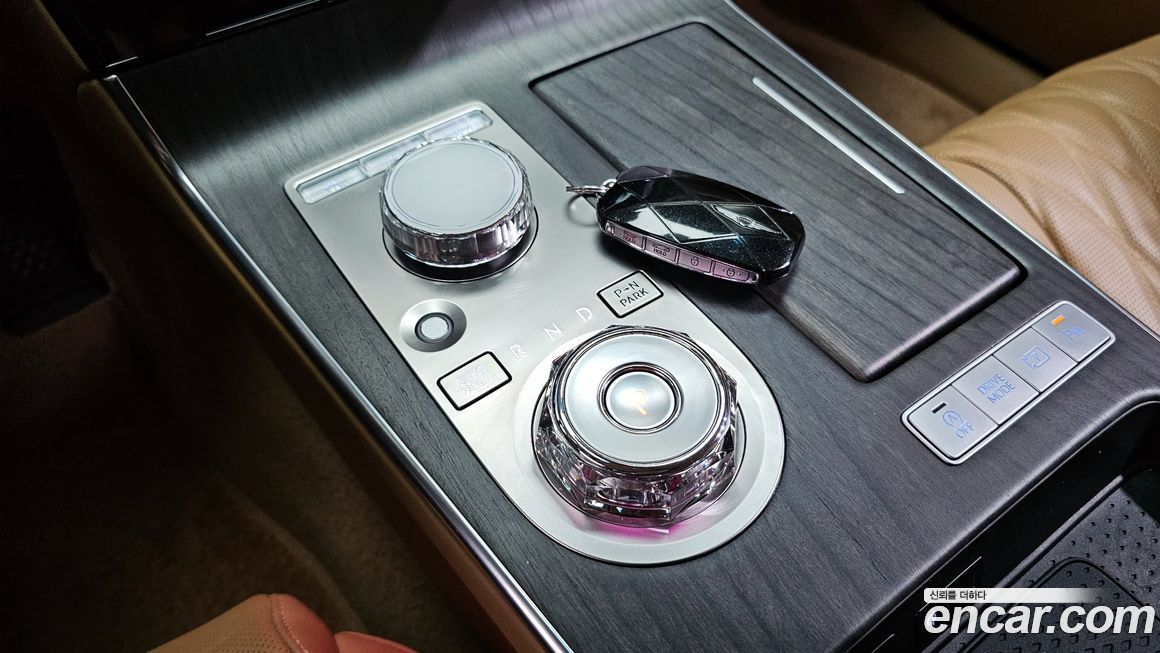 Genesis G80 2025