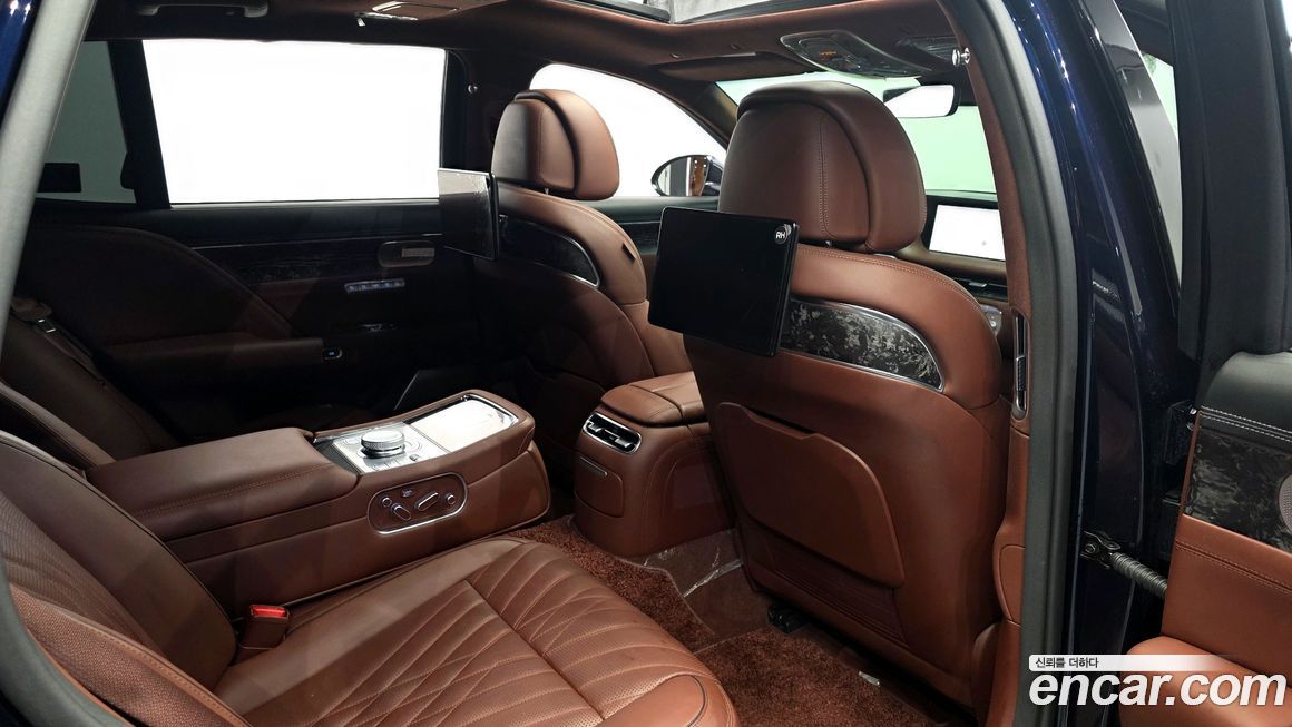 Genesis G90 2023