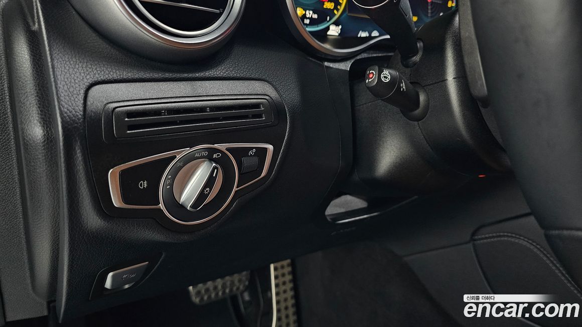 Mercedes-Benz GLC-Class 2021