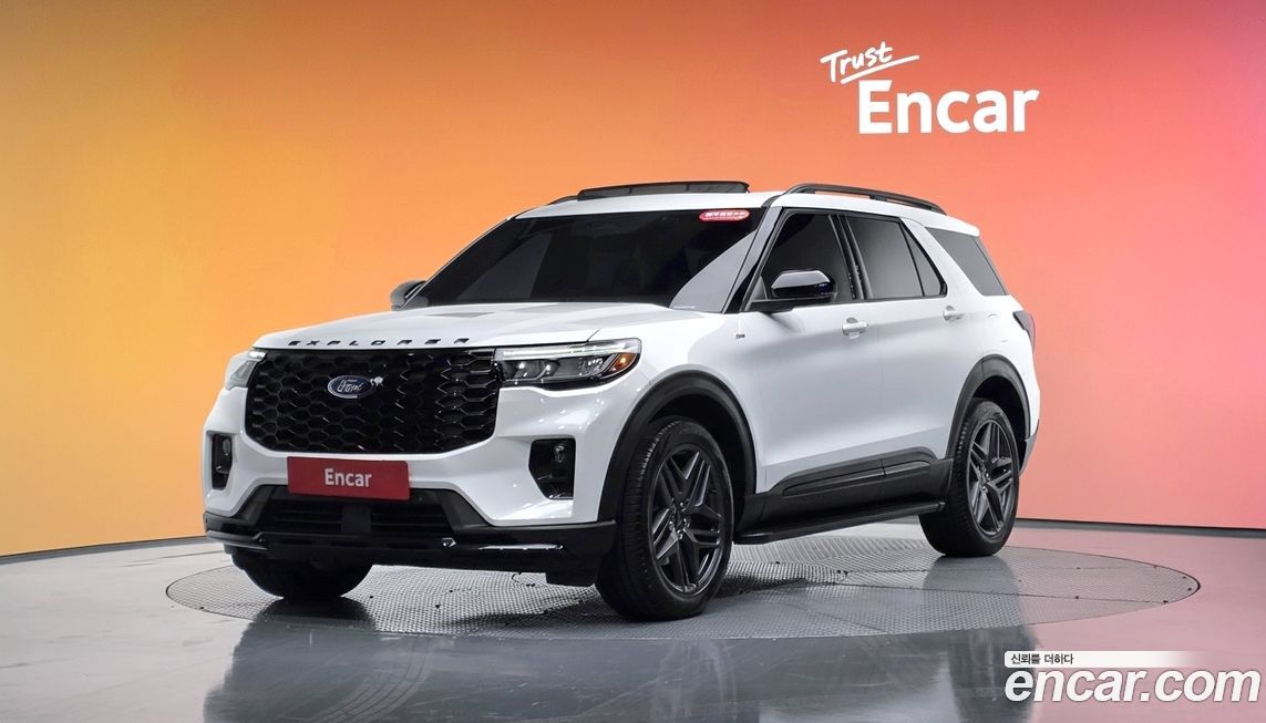 Ford Explorer 2025