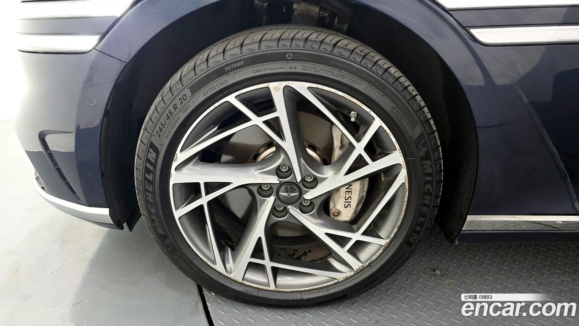 Genesis G90 2023