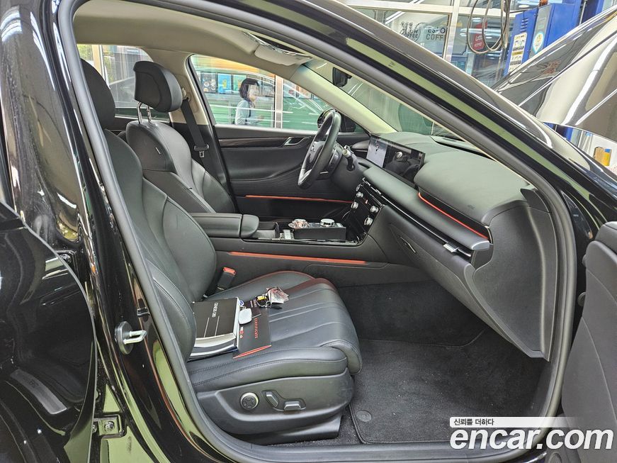 Genesis G80 2025