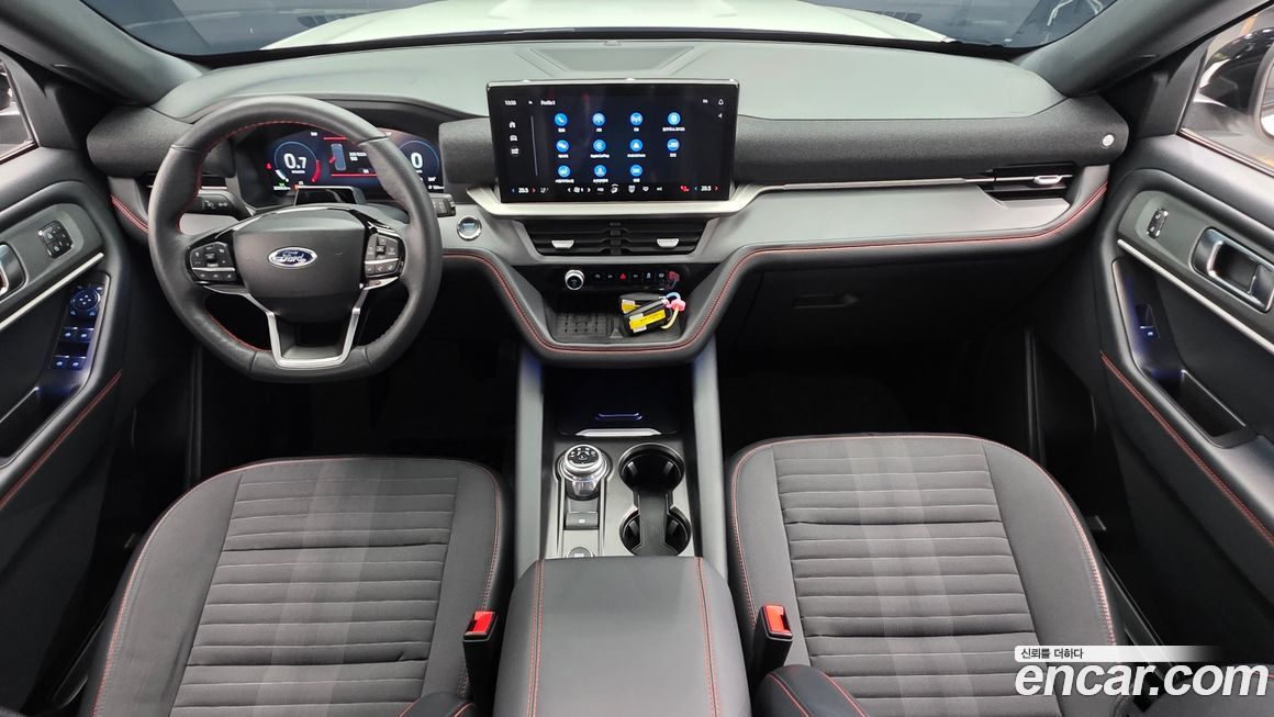 Ford Explorer 2025