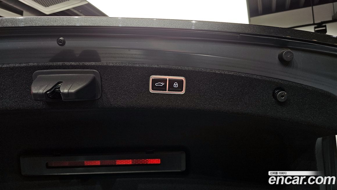 Genesis G80 2025