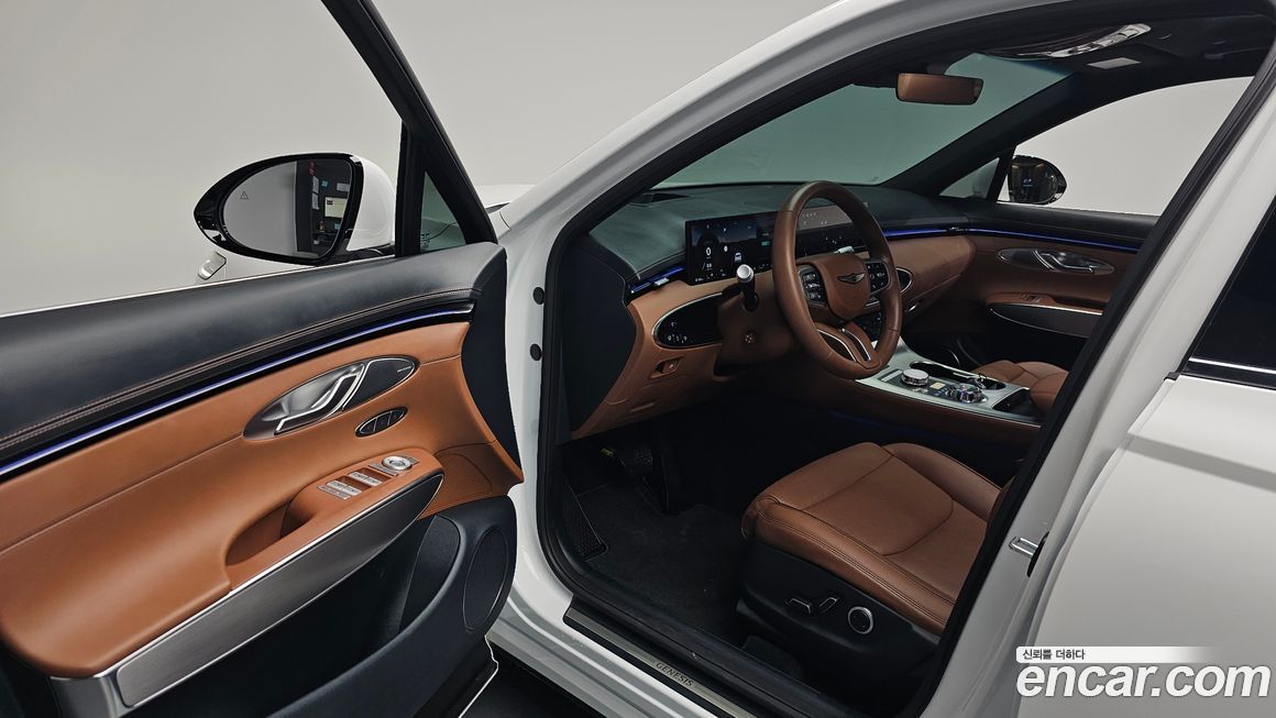 Genesis GV70 2025