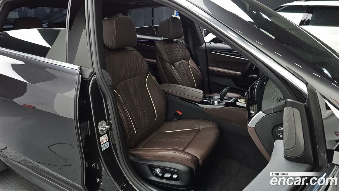 BMW Gran Turismo 2024