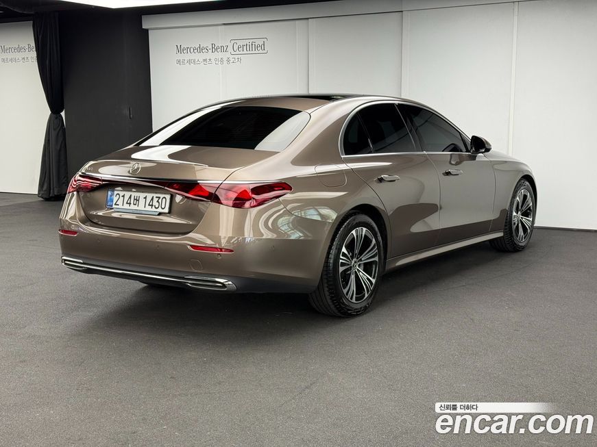 Mercedes-Benz E-Class 2025