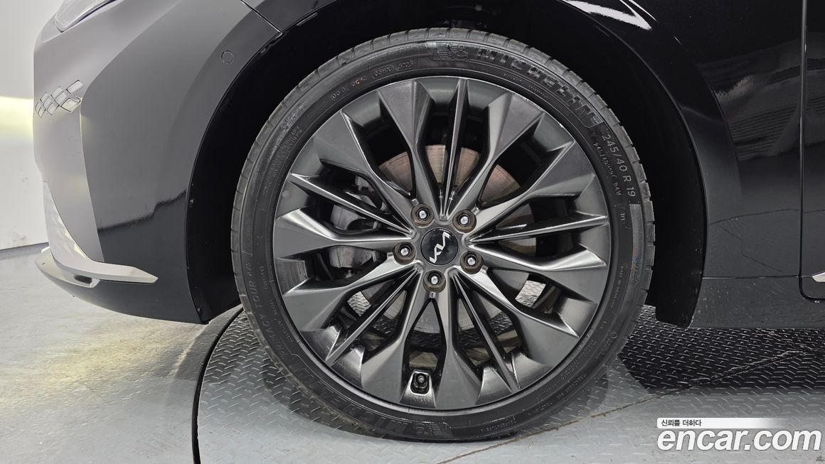 Kia K8 2024