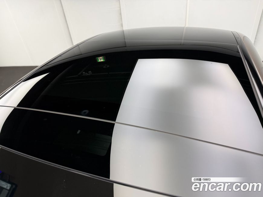 Mercedes-Benz E-Class 2025