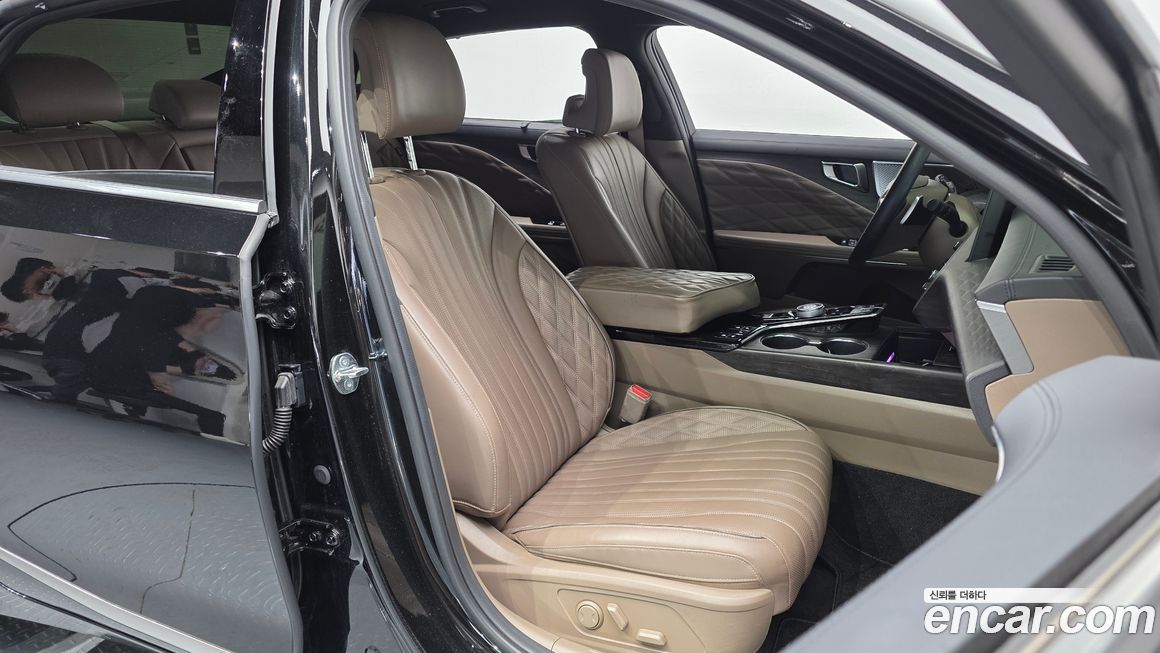 Kia K8 2024