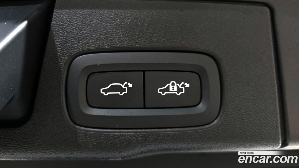 Volvo XC60 2024