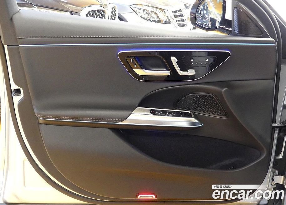 Mercedes-Benz E-Class 2024