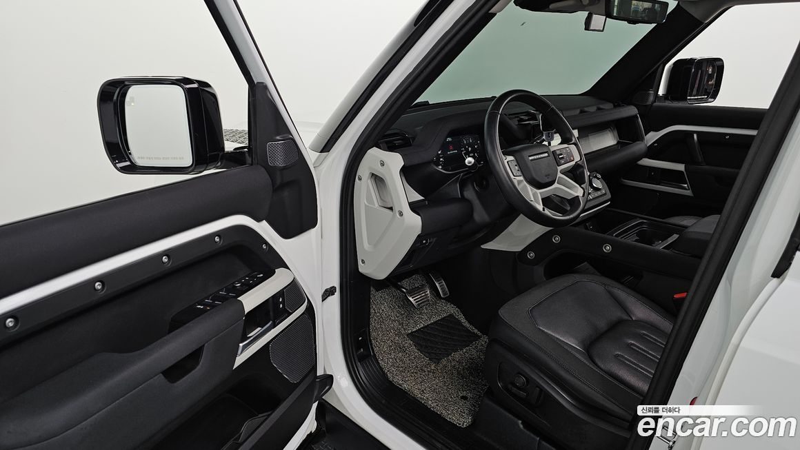 Land Rover Defender 2020
