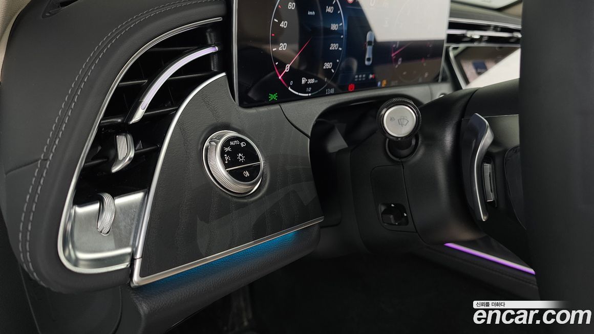 Mercedes-Benz E-Class 2025