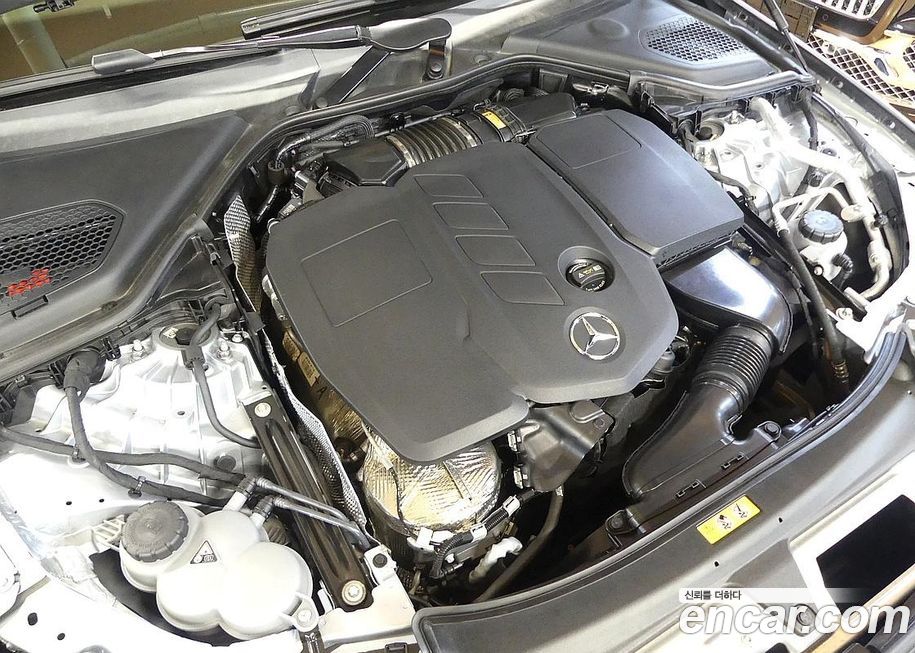 Mercedes-Benz E-Class 2024
