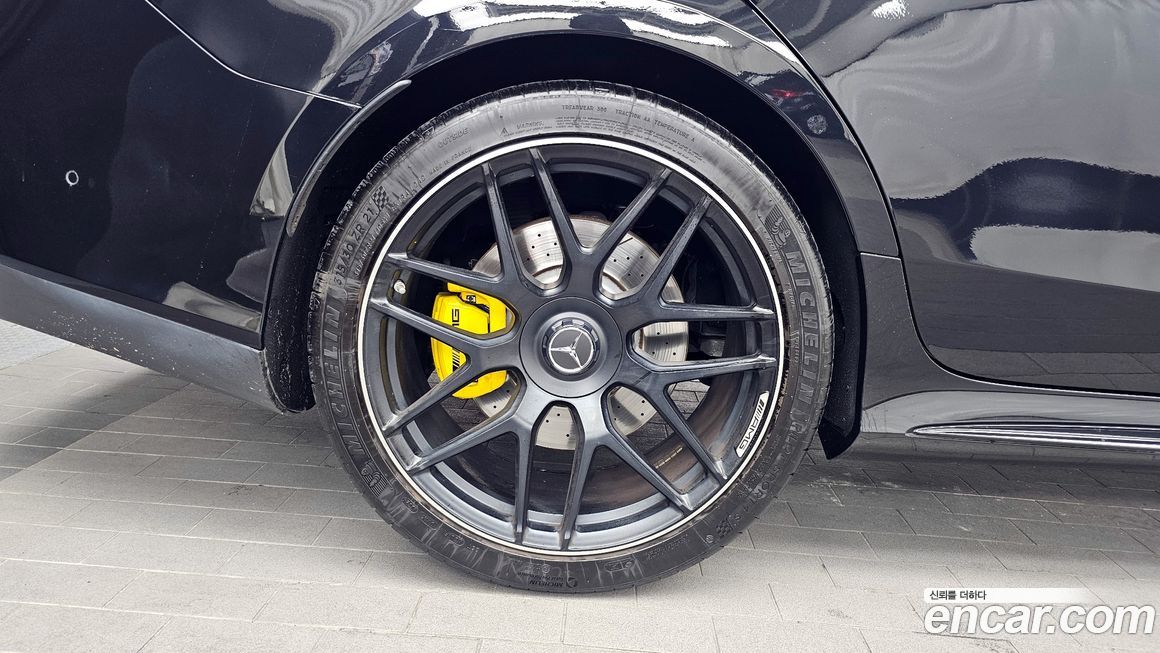 Mercedes-Benz AMG GT 2020